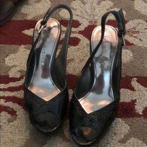 Marc fisher black heels